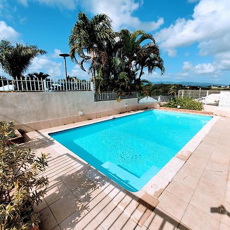 Le Nil Appartement Cosy Tout Confort Baie-Mahault Exteriör bild