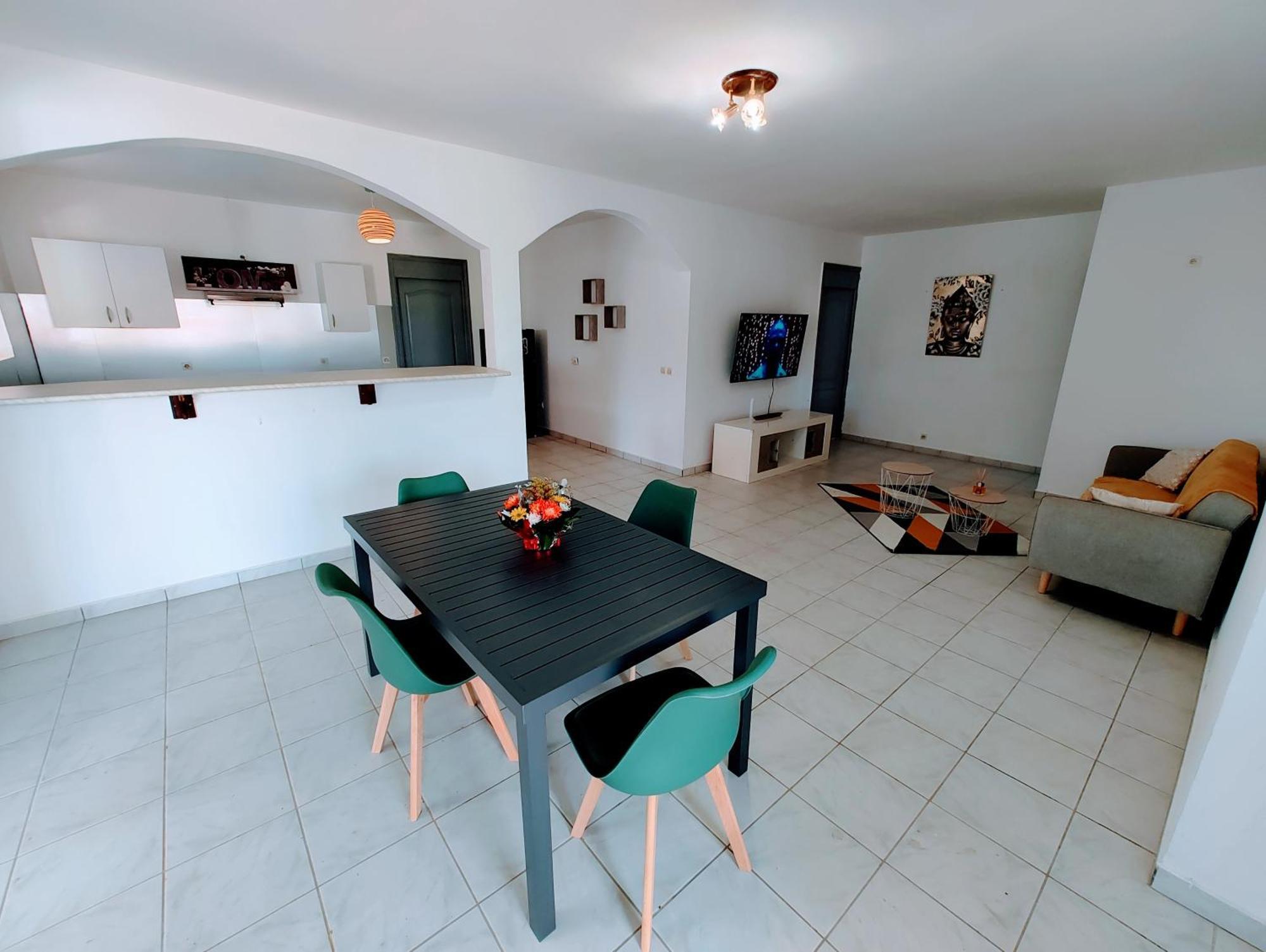 Le Nil Appartement Cosy Tout Confort Baie-Mahault Exteriör bild